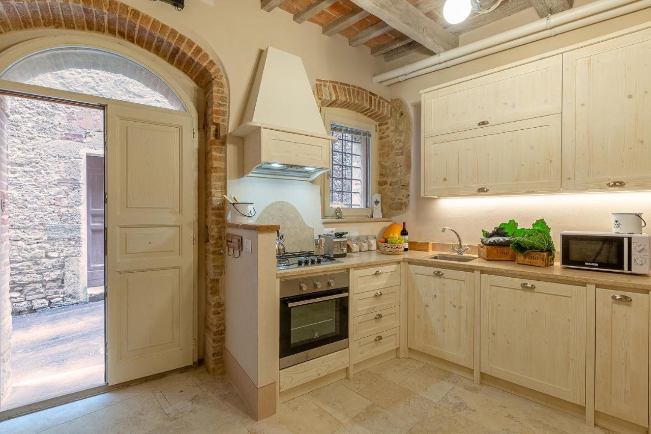 Le Tre Chiavi Apartment Sarteano Bagian luar foto